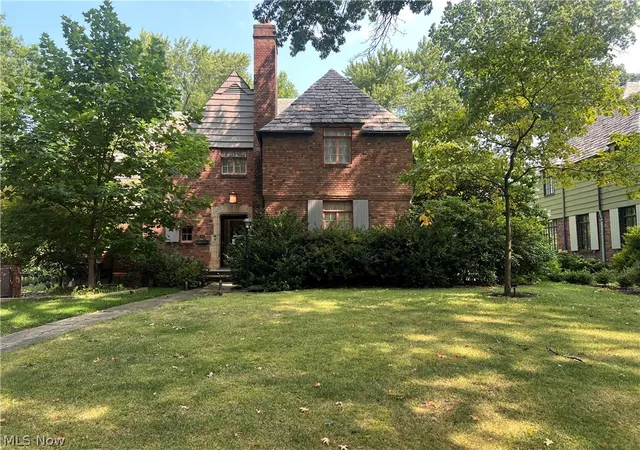 Photo 1 of Single family home for sale at 15541 Brewster Rd, Cleveland, OH 44112 | MLS# 5236580 | Listing updated on 2026-10-06