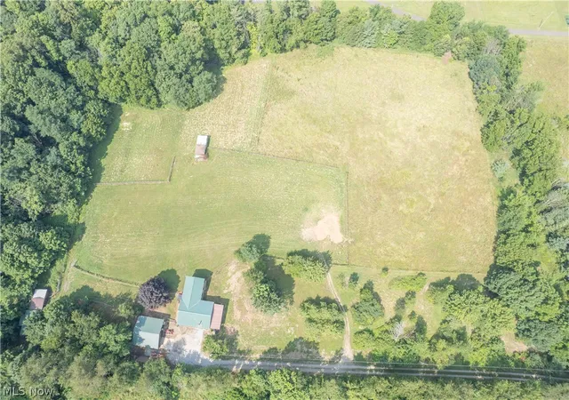Photo 3 of Single family home for sale at 767 E W Salem Rd, Creston, OH 44217 | MLS# 5236662 | Listing updated on 2026-08-19