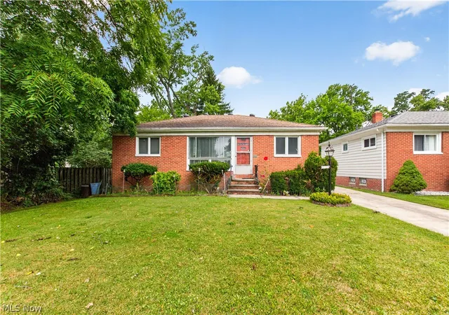 Photo 1 of Single family home for sale at 5984 Pearl Rd, Cleveland, OH 44130 | MLS# 5236300 | Listing updated on 2026-08-24