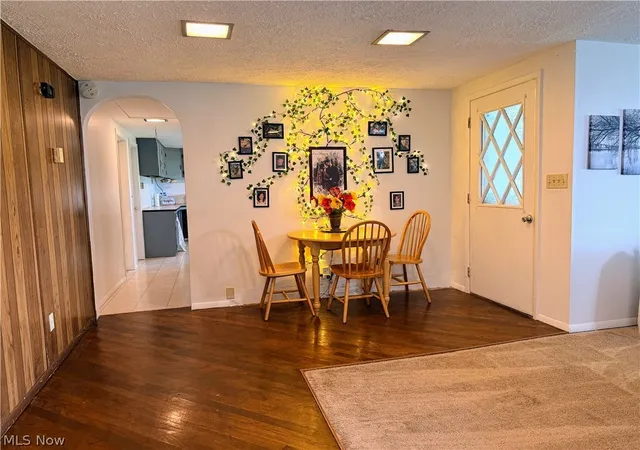 Photo 2 of Single family home for sale at 728 Johnson Plank Rd NE, Warren, OH 44481 | MLS# 5236584 | Listing updated on 2026-08-26