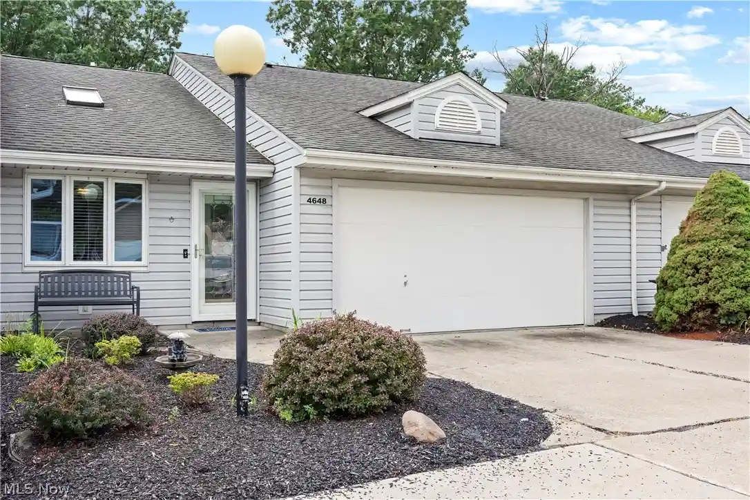 Condo for sale at 4648 Oak Point Rd, Lorain, OH 44053 | MLS# 5236436