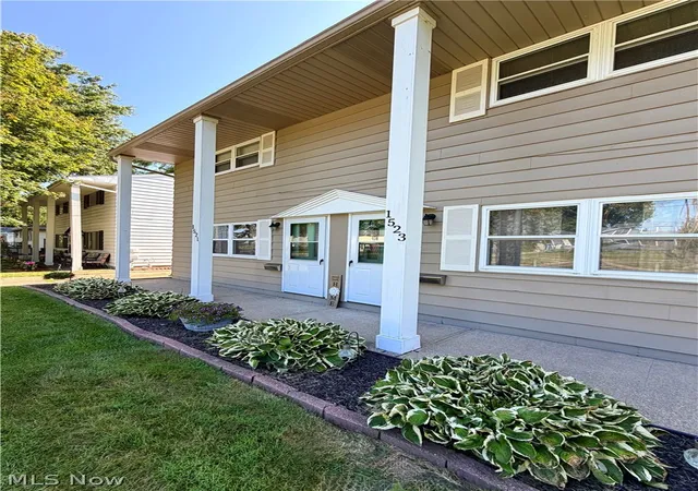 Photo 2 of Sale Pending at 1521 1523 Missouri Ave, Lorain, OH 44052 | MLS# 5236560 | Listing updated on 2026-08-17