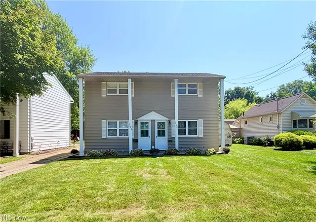 Photo 3 of Sale Pending at 1521 1523 Missouri Ave, Lorain, OH 44052 | MLS# 5236560 | Listing updated on 2026-08-17