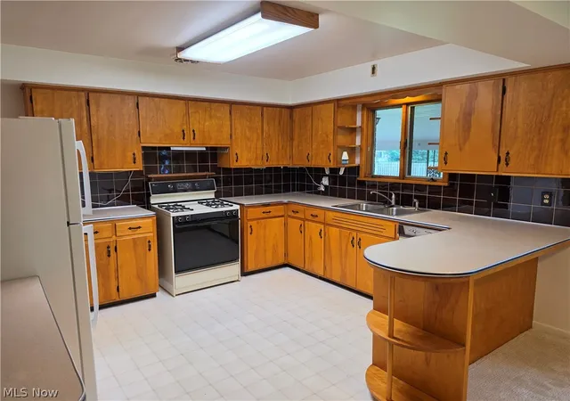 Photo 3 of Sale Pending at 1459 Stepney, Niles, OH 44446 | MLS# 5231275 | Listing updated on 2026-09-23