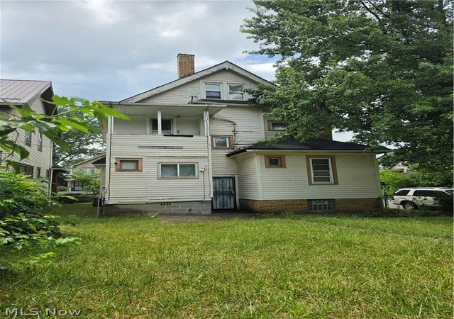 Photo 3 of Single family home for sale at 1319 Elwood Rd, Cleveland, OH 44112 | MLS# 5235144 | Listing updated on 2026-08-14