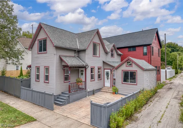 Photo 1 of Single family home for sale at 3216 Chatham Ave, Cleveland, OH 44113 | MLS# 5235719 | Listing updated on 2026-09-01