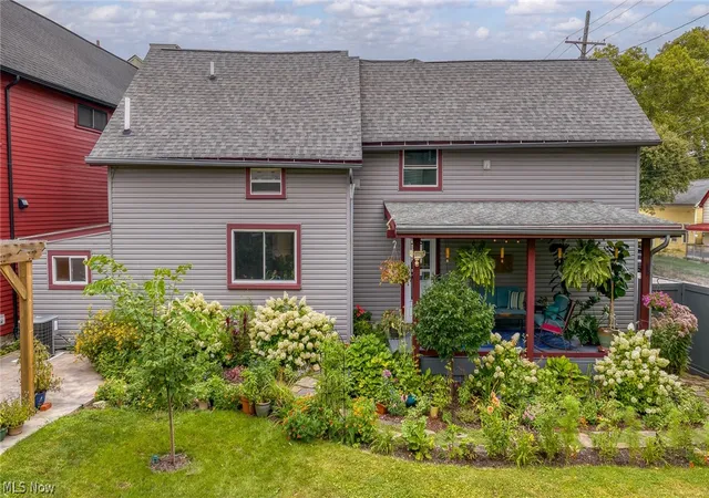 Photo 4 of Single family home for sale at 3216 Chatham Ave, Cleveland, OH 44113 | MLS# 5235719 | Listing updated on 2026-09-25