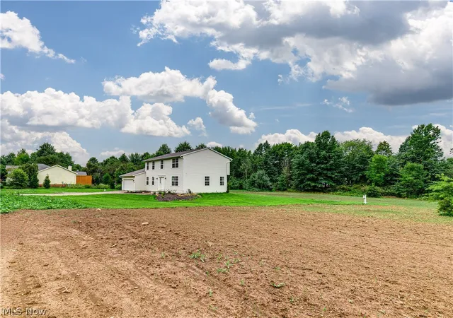 Photo 33 of Single family home for sale at 1418 Johns Rd, New Franklin, OH 44216 | MLS# 5236705 | Listing updated on 2026-08-24
