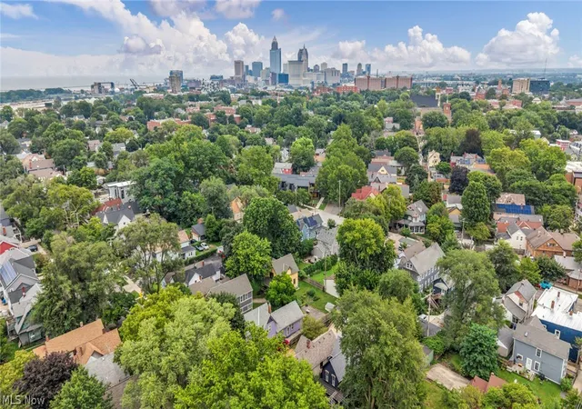 Photo 45 of Sale Pending at 1919 W 45th Street, Cleveland, OH 44102 | MLS# 5236779 | Listing updated on 2026-08-18