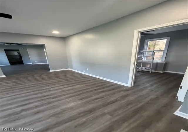 Listing Photo 4 - Condo for sale in building located at 3107 Seymour Ave, Cleveland, OH 44113