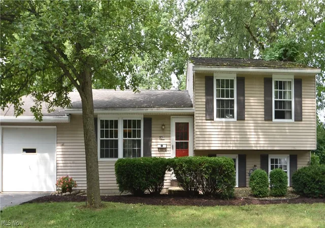 Photo 1 of Single family home for sale at 143 Camrose Dr, Niles, OH 44446 | MLS# 5234872 | Listing updated on 2026-09-15