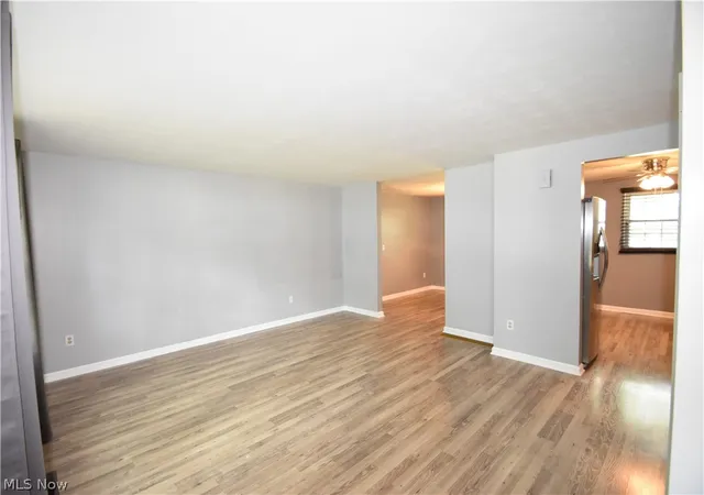 Photo 3 of Single family home for sale at 143 Camrose Dr, Niles, OH 44446 | MLS# 5234872 | Listing updated on 2026-09-15
