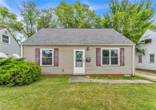 Photo 2 of Sale Pending at 23166 Gay St, Euclid, OH 44123 | MLS# 5236382 | Listing updated on 2026-09-23
