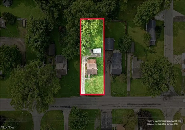 Photo 36 of Sale Pending at 2036 Overland Ave Ne, Warren, OH 44483 | MLS# 5236122 | Listing updated on 2026-08-31
