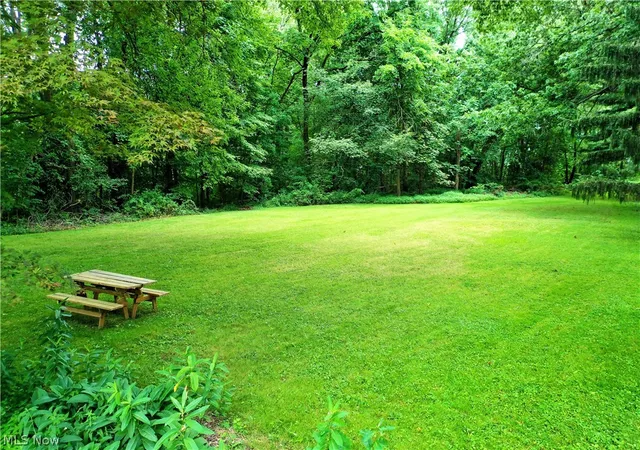 Photo 4 of Single family home for sale at 6011 State Route 46 D Dr, Cortland, OH 44410 | MLS# 5236136 | Listing updated on 2026-09-30