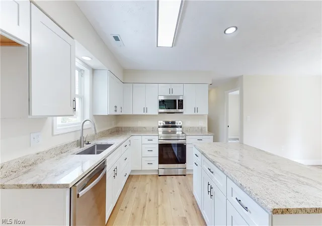 Photo 4 of Single family home for sale at 8716 Hadden Rd, Twinsburg, OH 44087 | MLS# 5235961 | Listing updated on 2026-09-23