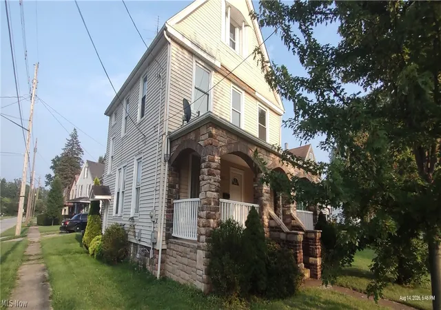 Photo 1 of Single family home for sale at 2505 Elyria Ave, Lorain, OH 44055 | MLS# 5236858 | Listing updated on 2026-09-01