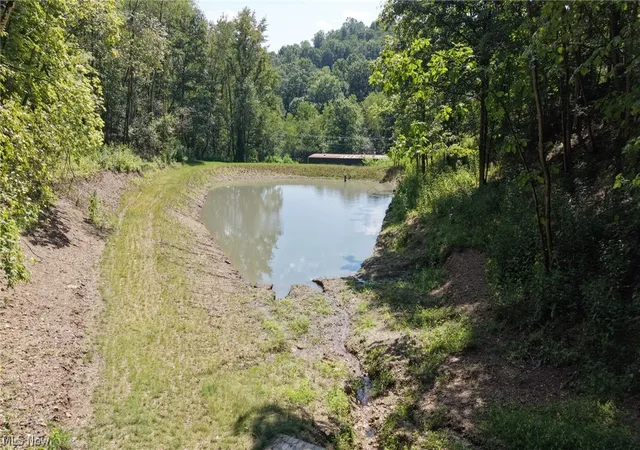 Photo 3 of Sale Pending at 1054 Bergholz Rd Se, Bergholz, OH 43908 | MLS# 5236696 | Listing updated on 2026-09-17