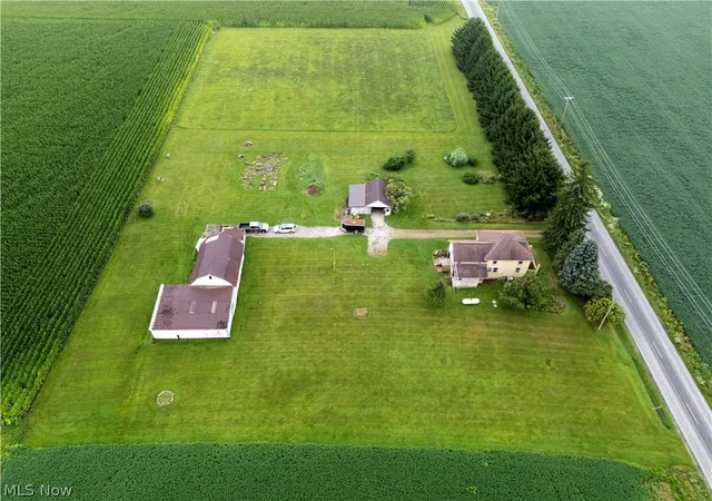 Photo 3 of Single family home for sale at 3763 Bates Rd, Wooster, OH 44691 | MLS# 5236901 | Listing updated on 2026-08-20