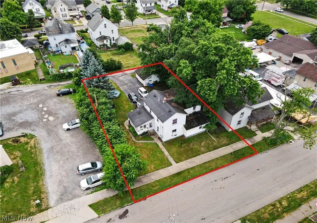 Photo 2 of Multi family home for sale at 17 W Wilson Ave, Girard, OH 44420 | MLS# 5236639 | Listing updated on 2026-08-26