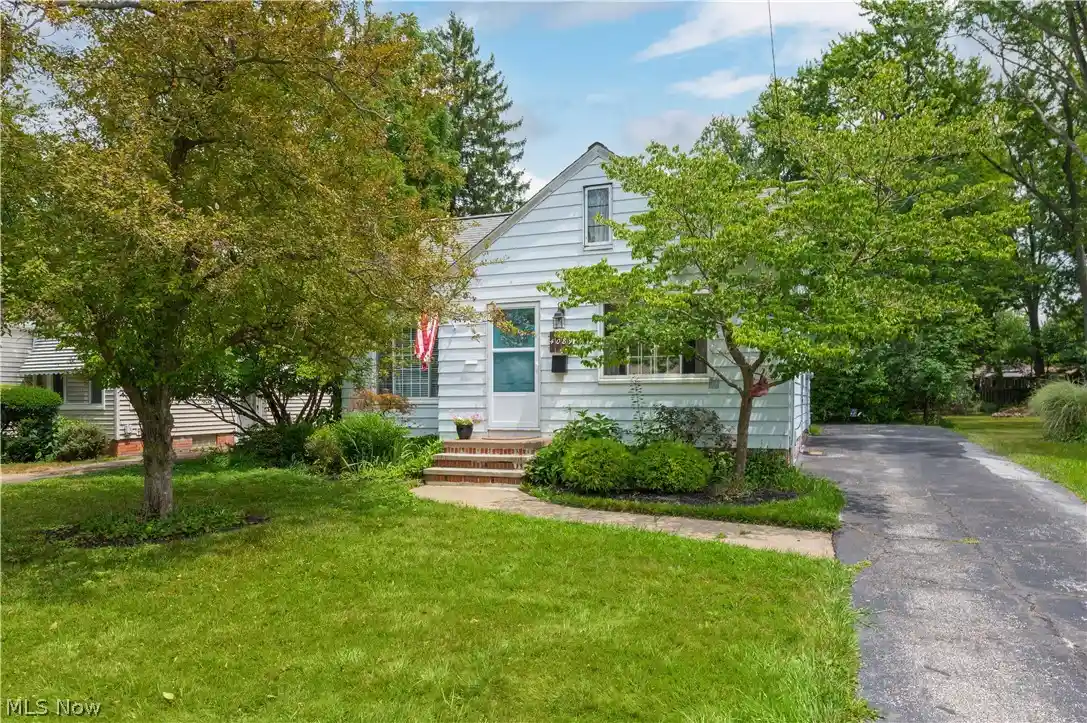 Single family home for sale at 4089 W 229th Street, Cleveland, OH 44126 | MLS# 5231401