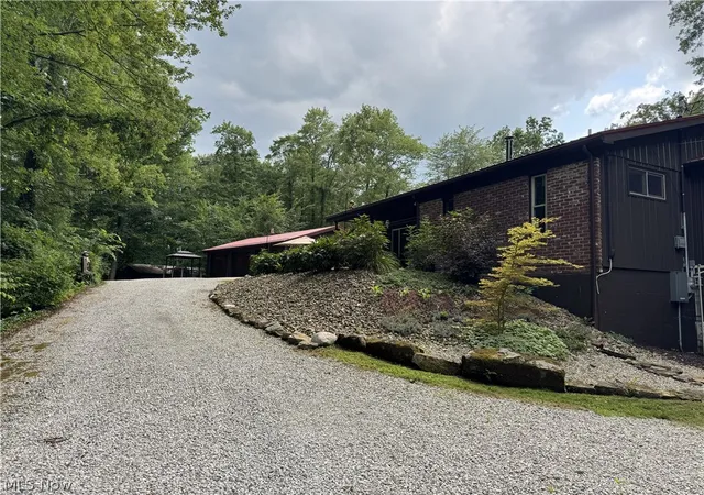 Photo 2 of Single family home for sale at 6779 N Park Ave, Bristolville, OH 44402 | MLS# 5236879 | Listing updated on 2026-08-15
