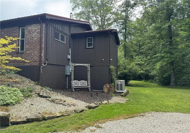 Photo 3 of Single family home for sale at 6779 N Park Ave, Bristolville, OH 44402 | MLS# 5236879 | Listing updated on 2026-08-15