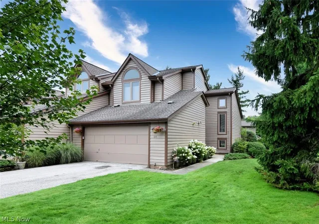 Photo 1 of Condo for sale at 10 Windrush, Beachwood, OH 44122 | MLS# 5236644 | Listing updated on 2026-08-21