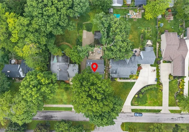 Photo 2 of Sale Pending at 304 Castle Blvd, Akron, OH 44313 | MLS# 5236888 | Listing updated on 2026-08-21