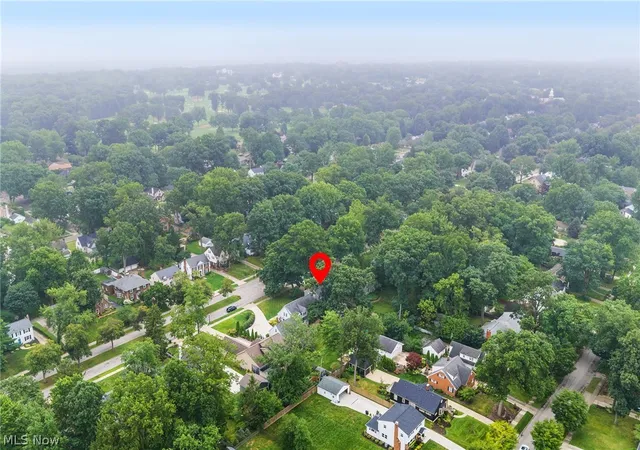 Photo 3 of Sale Pending at 304 Castle Blvd, Akron, OH 44313 | MLS# 5236888 | Listing updated on 2026-08-21