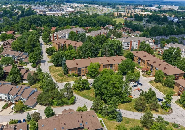 Photo 48 of Condo for sale at 240 Fox Holw Dr #403, Cleveland, OH 44124 | MLS# 5236799 | Listing updated on 2026-08-23