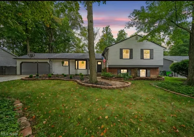 Photo 1 of Single family home for sale at 1066 Eastlawn Dr, Cleveland, OH 44143 | MLS# 5236897 | Listing updated on 2026-08-22