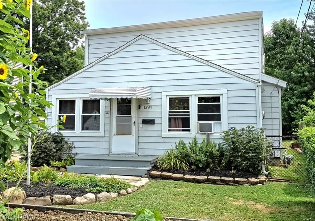 Photo 1 of Single family home for sale at 1249 E 342nd Street, Eastlake, OH 44095 | MLS# 5236903 | Listing updated on 2026-08-31