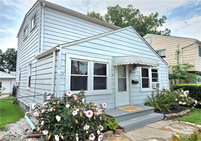 Photo 2 of Single family home for sale at 1249 E 342nd Street, Eastlake, OH 44095 | MLS# 5236903 | Listing updated on 2026-08-31