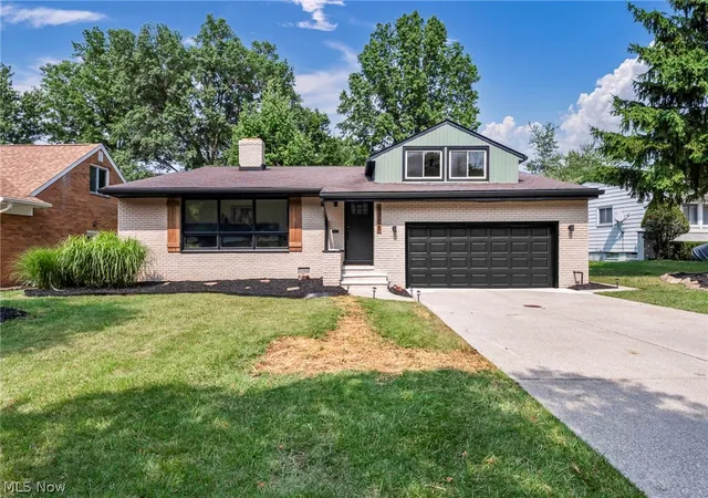 Photo 2 of Single family home for sale at 3705 Atherstone Rd, Cleveland, OH 44121 | MLS# 5236950 | Listing updated on 2026-08-20