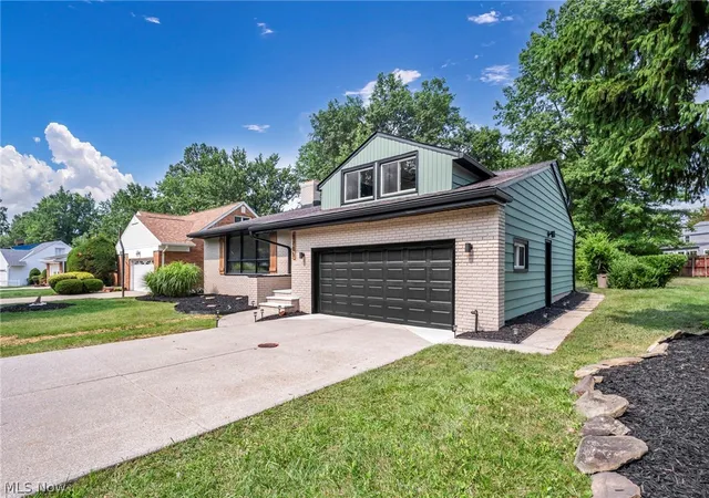 Photo 2 of Single family home for sale at 3705 Atherstone Rd, Cleveland, OH 44121 | MLS# 5236950 | Listing updated on 2026-08-20