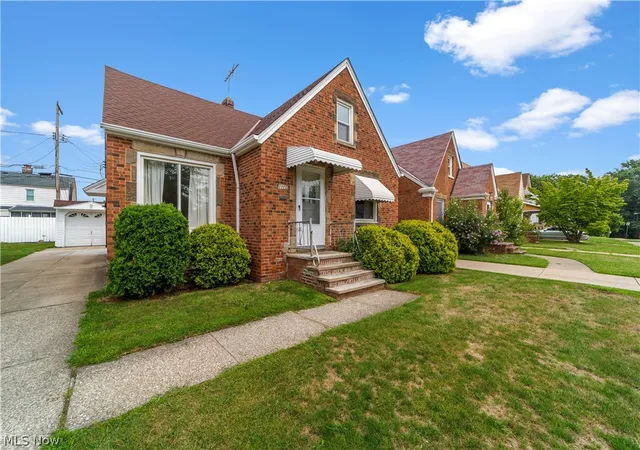 Photo 2 of Single family home for sale at 11117 Vernon Ave, Cleveland, OH 44125 | MLS# 5237059 | Listing updated on 2026-09-01