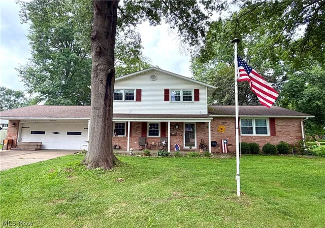 Photo 1 of Single family home for sale at 1282 Independence Cir Se, New Philadelphia, OH 44663 | MLS# 5237081 | Listing updated on 2026-08-31