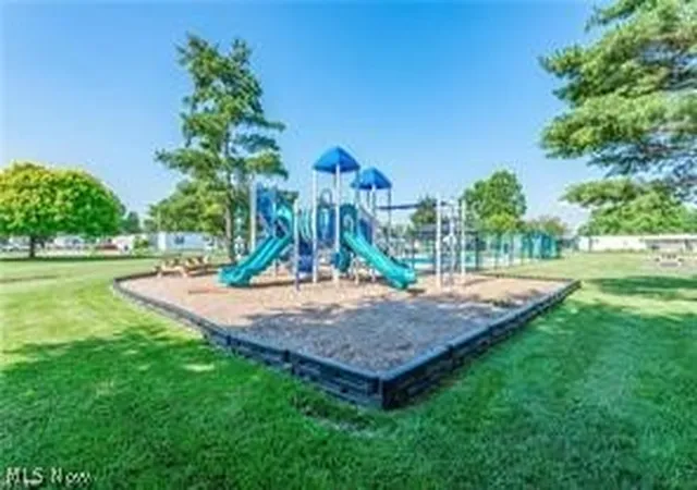 Photo 14 of Single family home for sale at 145 Brandywine #288, Elyria, OH 44035 | MLS# 5236250 | Listing updated on 2026-08-20