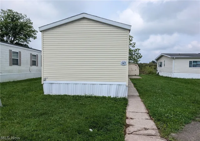 Photo 2 of Single family home for sale at 145 Brandywine #288, Elyria, OH 44035 | MLS# 5236250 | Listing updated on 2026-08-20