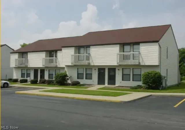 Photo 1 of Multi family home for sale at 1517 Whitehall Blvd, Kent, OH 44240 | MLS# 5237080 | Listing updated on 2026-09-25