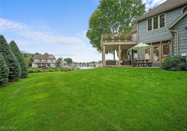 Photo 4 of Sale Pending at 3646 S Confederate Dr, Lakeside Marblehead, OH 43440 | MLS# 5237110 | Listing updated on 2026-08-20
