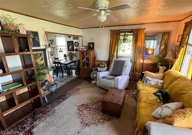 Photo 2 of Single family home for sale at 403 Lee Rd, Follansbee, WV 26037 | MLS# 5235456 | Listing updated on 2026-08-17