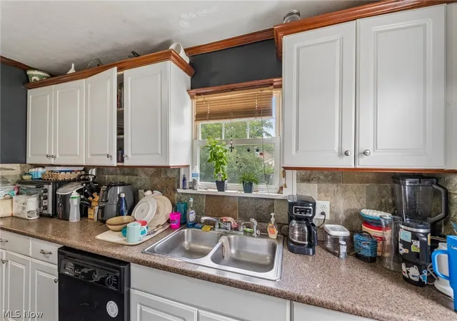 Photo 4 of Single family home for sale at 1344 Manatee Ave, Madison, OH 44057 | MLS# 5230293 | Listing updated on 2026-08-25