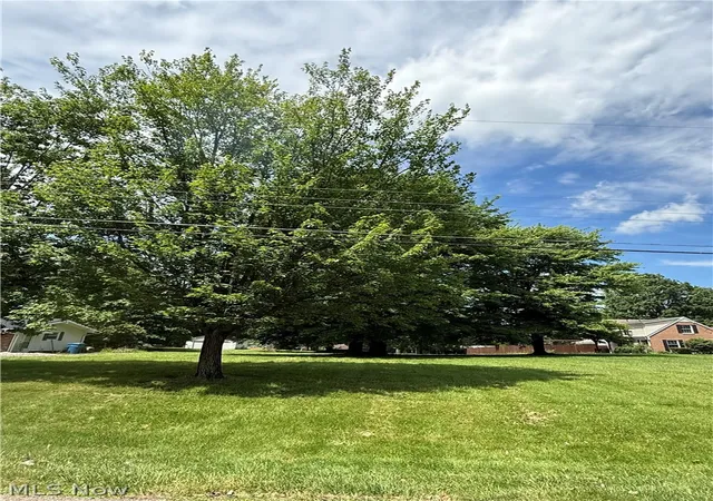 Photo 2 of Land for sale at 2950 Hi Vue Dr, Akron, OH 44312 | MLS# 5237241 | Listing updated on 2026-08-17