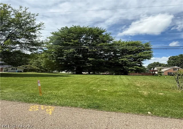 Photo 3 of Land for sale at 2950 Hi Vue Dr, Akron, OH 44312 | MLS# 5237241 | Listing updated on 2026-08-17