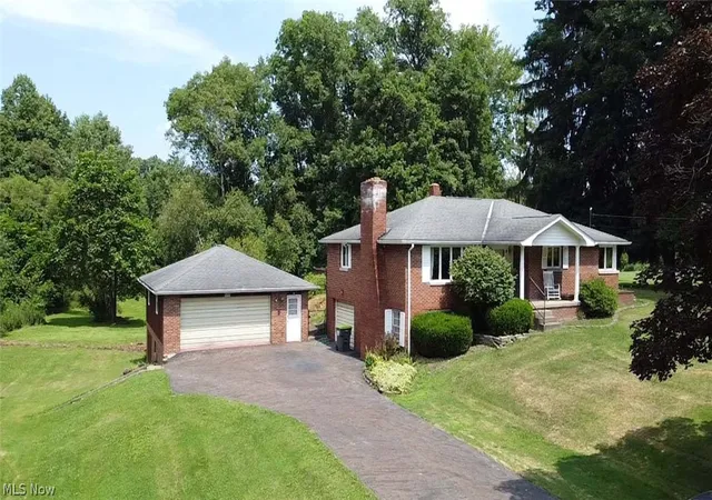 Photo 1 of Single family home for sale at 16351 Bowman St Ne, Homeworth, OH 44634 | MLS# 5237259 | Listing updated on 2026-08-24
