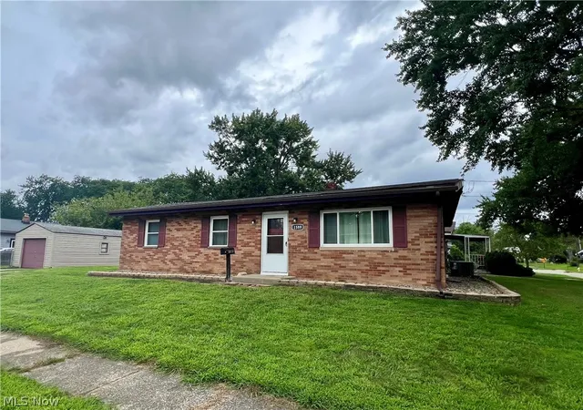 Photo 1 of Sale Pending at 1589 Bronson Rd, Akron, OH 44305 | MLS# 5237146 | Listing updated on 2026-09-01