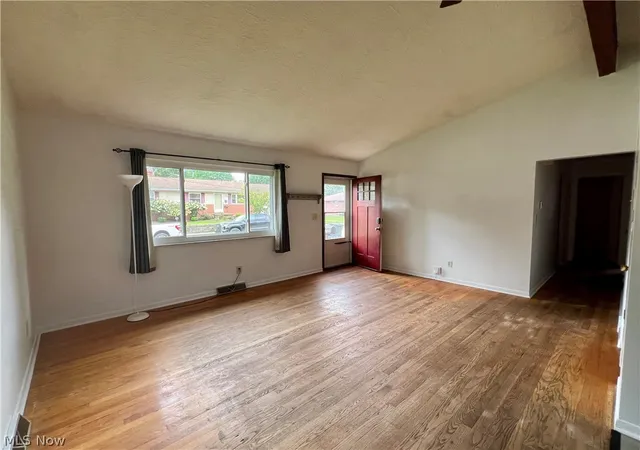 Photo 4 of Sale Pending at 1589 Bronson Rd, Akron, OH 44305 | MLS# 5237146 | Listing updated on 2026-09-01