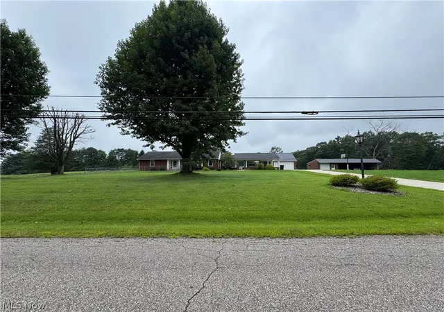 Single family home for sale at 1015 Brackenridge Rd, Vincent, OH 45784 | MLS# 5237175